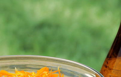 Масло от невен (Calendula officinalis) Масло от невен (Calendula officinalis)